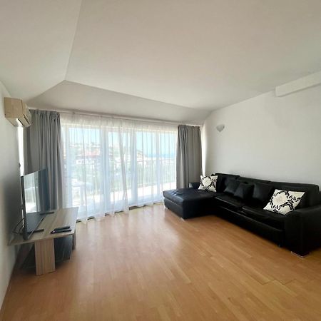 Апартамент Съни Хаус - Sunny House Apartment เบียลา ภายนอก รูปภาพ
