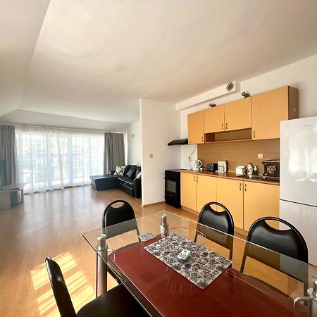 Апартамент Съни Хаус - Sunny House Apartment เบียลา ภายนอก รูปภาพ