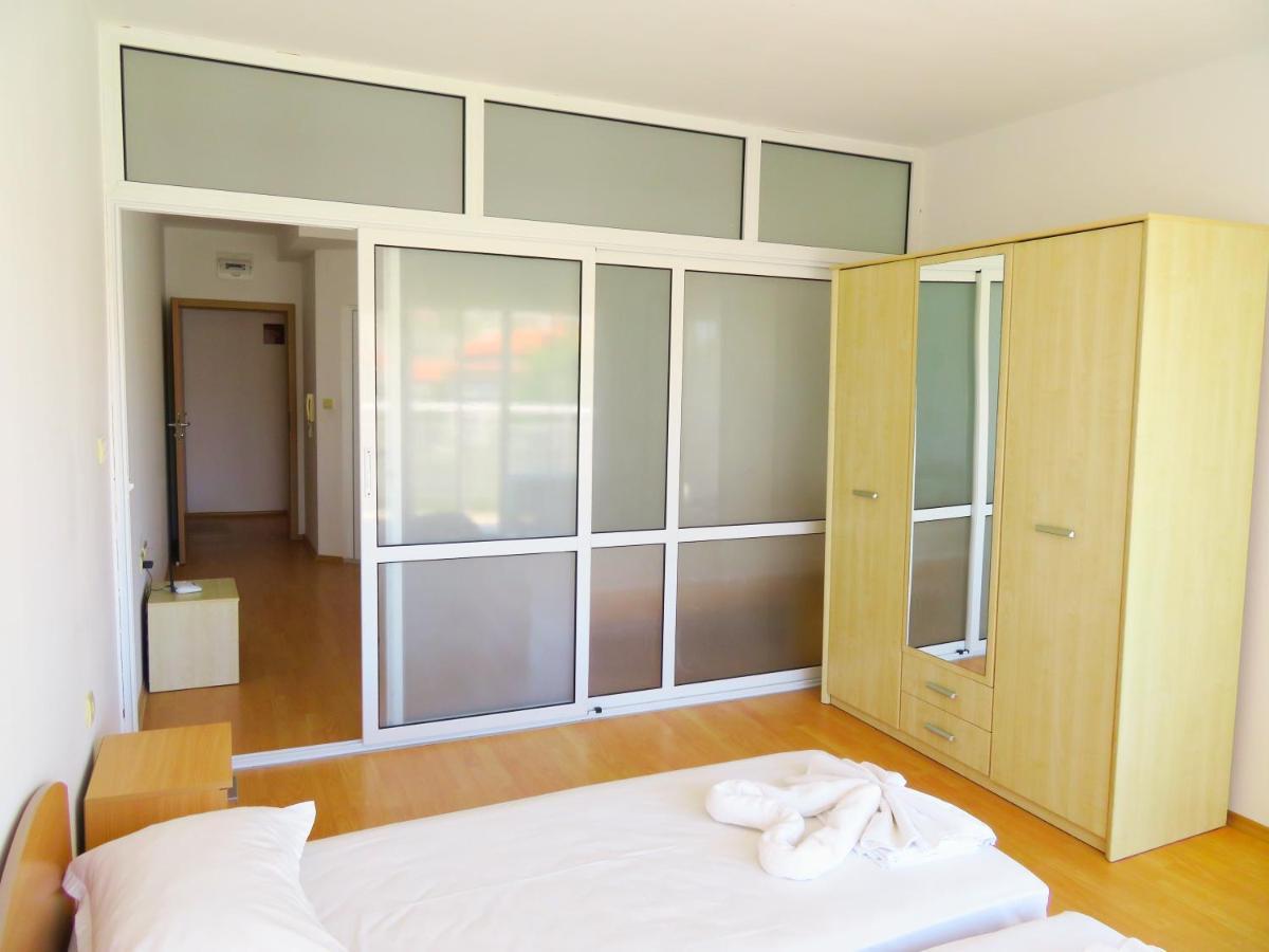 Апартамент Съни Хаус - Sunny House Apartment เบียลา ภายนอก รูปภาพ