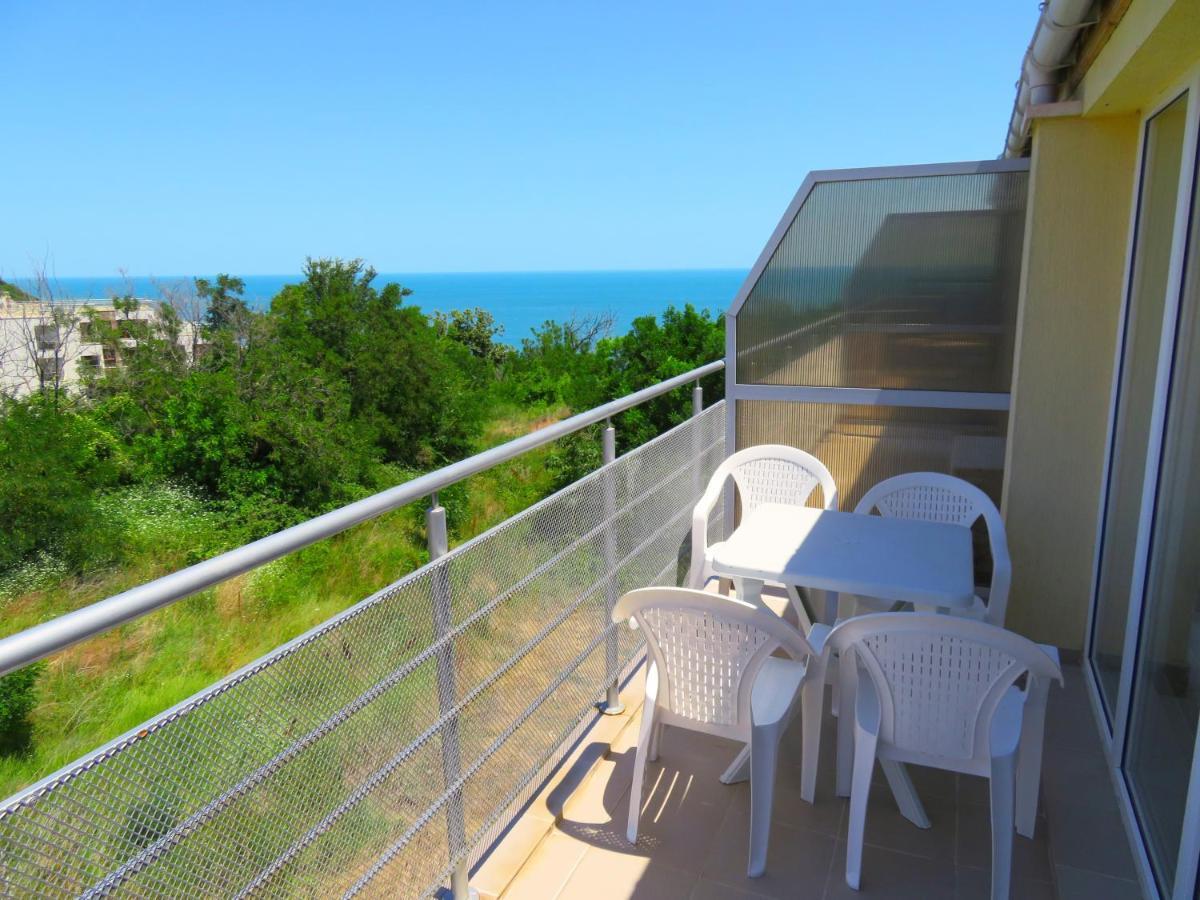 Апартамент Съни Хаус - Sunny House Apartment เบียลา ภายนอก รูปภาพ