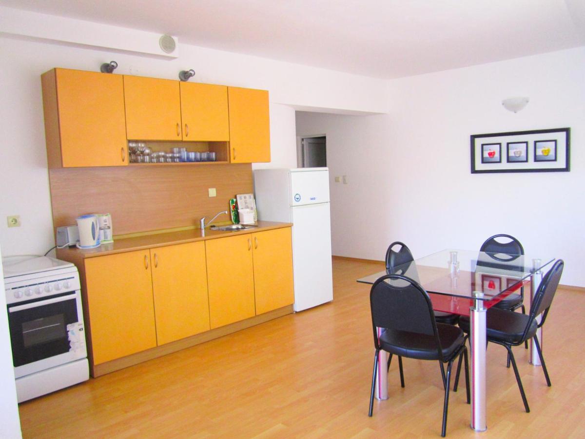 Апартамент Съни Хаус - Sunny House Apartment เบียลา ภายนอก รูปภาพ