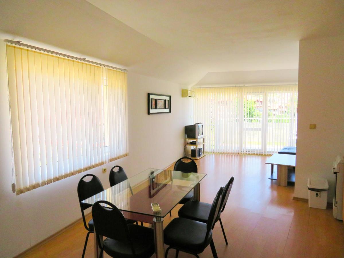 Апартамент Съни Хаус - Sunny House Apartment เบียลา ภายนอก รูปภาพ